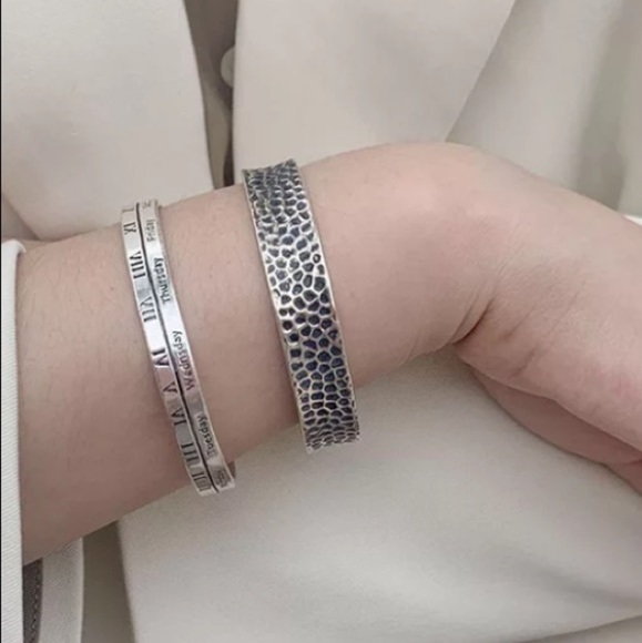 Sterling Silver Embossed Stone Bangle Cuff Bracelet - Picture 4 of 5